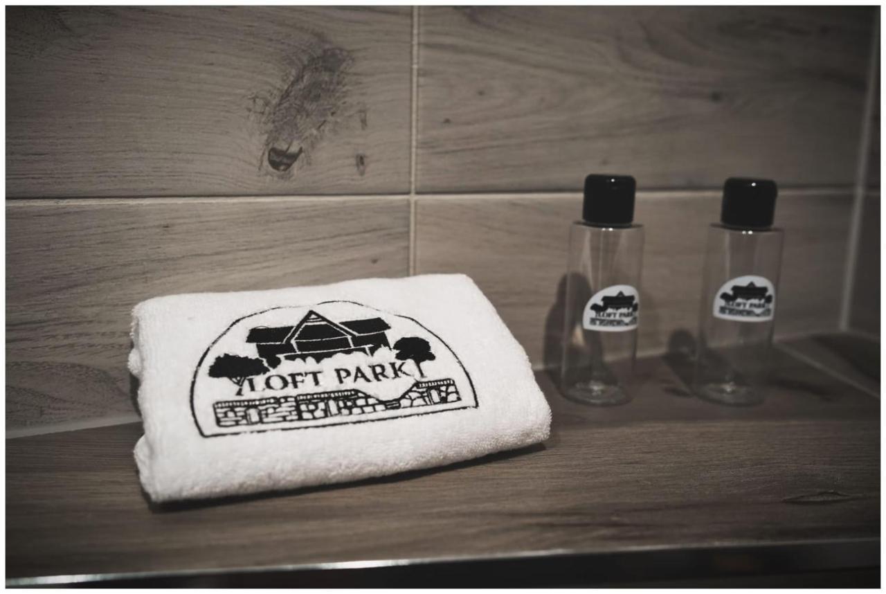 Skape Domki Loft Park 아파트 외부 사진